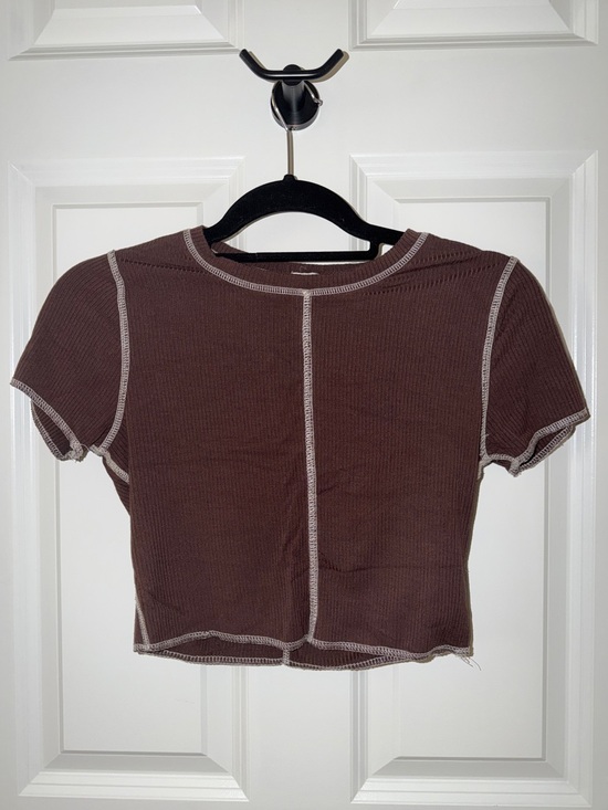 Garage Tops - Garage Brown Ribbed Contrast-Stitch Crop Top